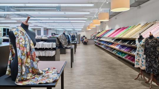 Textilunternehmen Weisbrod-Zürrer AG