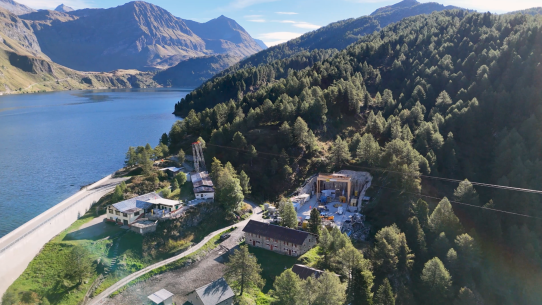 Installationsplatz Energieverteilung am Lago Ritom