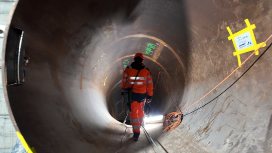 Neue Wasserdruckleitung mit 2.5 Meter Durchmesser und 1400 Meter Länge